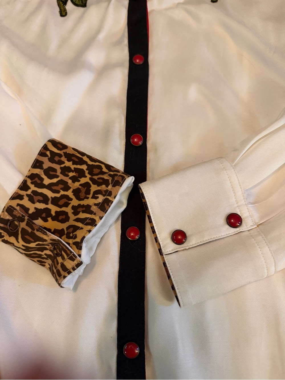 Ariat Women’s Rodeo Quincy shirt with wild rag - Picture 2 of 9